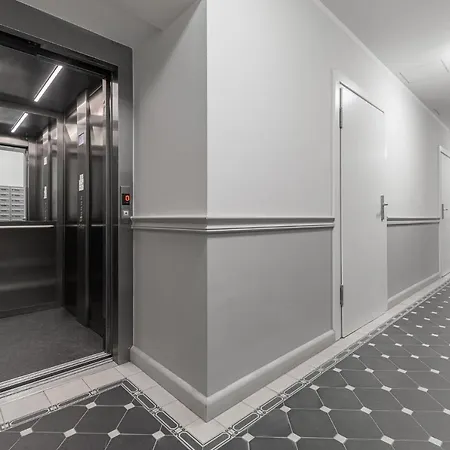 Margi Aura Lux Large And Very Glam